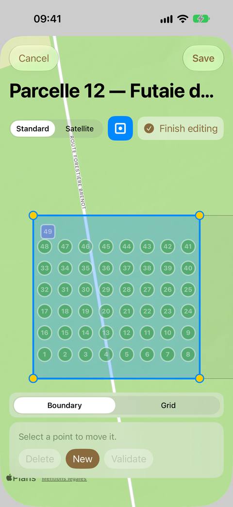 The geometry editor with Edit mode on: the parcel and its points you can move with your finger, the Boundary | Grid selector, the Standard or Satellite background, and the neighbouring parcel in the background.